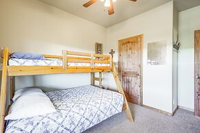 Cozy Ski Cabin w/ Deck Near Taos Ski Valley!
