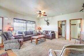Cozy Ski Cabin w/ Deck Near Taos Ski Valley!