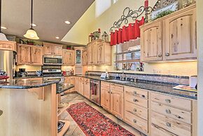 Expansive Angel Fire Retreat: 1 Mi to Fishing!