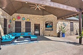 Terrell Ranch Home: Outdoor Oasis on 14 Acres