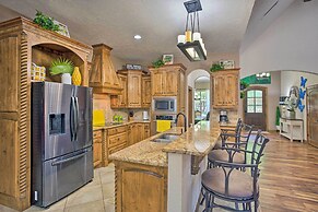 14-acre Terrell Ranch Escape w/ Pool & Fire Pit!