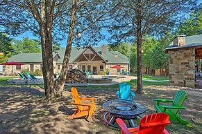 14-acre Terrell Ranch Escape w/ Pool & Fire Pit!