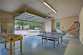 14-acre Terrell Ranch Escape w/ Pool & Fire Pit!