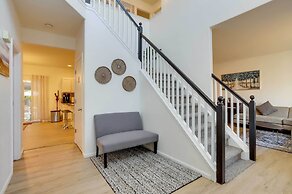 Spacious Thornton Home: 15 Mi to Downtown Denver!