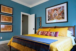 Sacramento Guest House w/ Patio ~ 5 Mi to Downtown
