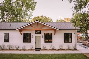 Sacramento Guest House w/ Patio ~ 5 Mi to Downtown