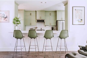 Sacramento Guest House w/ Patio ~ 5 Mi to Downtown