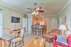 Relaxing Condo With Patio: Walk to Lake Texoma!
