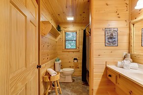 Private Hot Tub: Gatlinburg Cabin in the Clouds