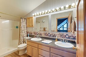 Soldotna Fishing Lodges w/ Dock on Kenai River!