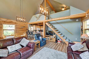 Soldotna Fishing Lodges w/ Dock on Kenai River!