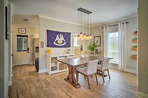 Baton Rouge Game Day House w/ Chic Yard Space