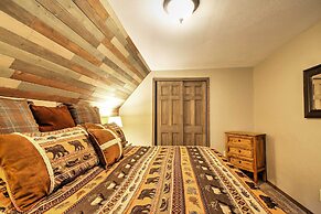 Hillside Cripple Creek Cabin w/ Hot Tub, Mtn Views