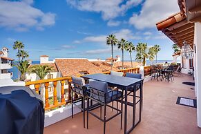 Gorgeous Catalina Island Condo With Golf Cart!