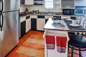 Vieques Island House With Caribbean Views & Pool!