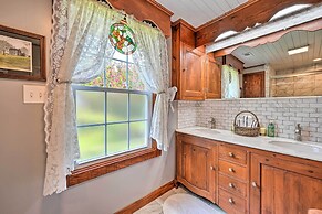 Family Getaway w/ Pier on Currituck Sound