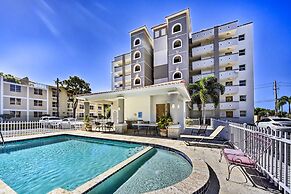 Breezy Condo w/ Ocean View Balcony: Walk to Beach!