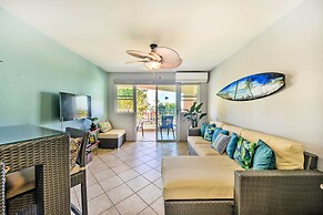 Breezy Condo w/ Ocean View Balcony: Walk to Beach!