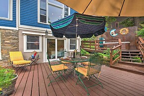 Lakefront Poconos Retreat w/ Hot Tub, Near Hiking!