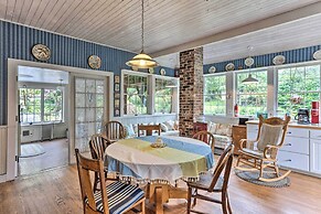 Charming Historic Retreat Near Poverty Bay!