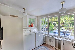 Charming Historic Retreat Near Poverty Bay!