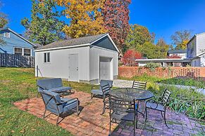 Vintage Chic Cottage < 1 Mile to UNC Greensboro!