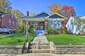 Vintage Chic Cottage < 1 Mile to UNC Greensboro!