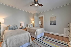 Vintage Chic Cottage < 1 Mile to UNC Greensboro!