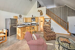 Lakes of the North Home on Snowmobile & ATV Trail!