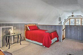 Lakes of the North Home on Snowmobile & ATV Trail!