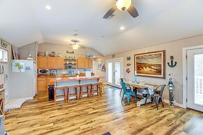 1 Mi to Marina: Cozy Angler's Cottage in Rockport