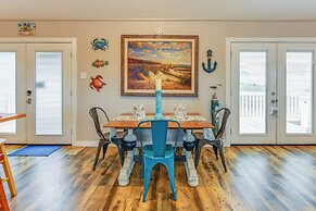 1 Mi to Marina: Cozy Angler's Cottage in Rockport