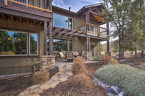 Modern Eagle Crest Escape w/ Patio & 2 Balconies!