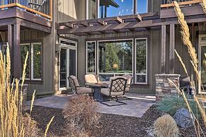 Modern Eagle Crest Escape w/ Patio & 2 Balconies!