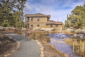 Modern Eagle Crest Escape w/ Patio & 2 Balconies!