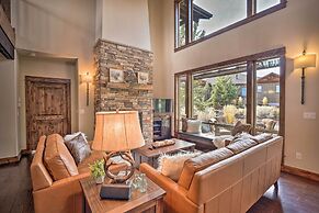 Modern Eagle Crest Escape w/ Patio & 2 Balconies!