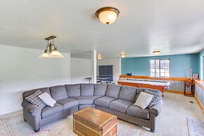 Massive Cabin w/ Game Room, 1 Mi to Bear Lake