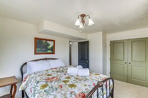 Massive Cabin w/ Game Room, 1 Mi to Bear Lake