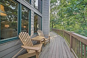 Wintergreen Resort Home w/ Deck: Walk to Slopes