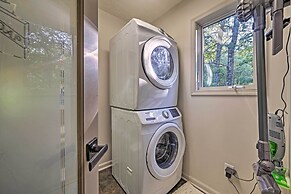 Wintergreen Resort Home w/ Deck: Walk to Slopes