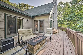 Wintergreen Resort Home w/ Deck: Walk to Slopes