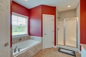 Quiet Marion Getaway With Fireplace!
