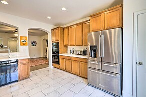 12 Mi to Riverwalk District: Quiet Reno Retreat