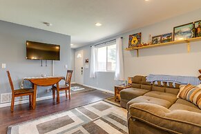 12 Mi to Denver: Golden Vacation Rental!