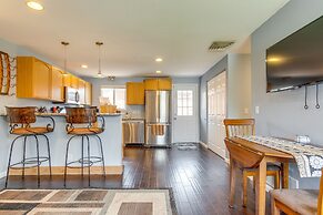 12 Mi to Denver: Golden Vacation Rental!