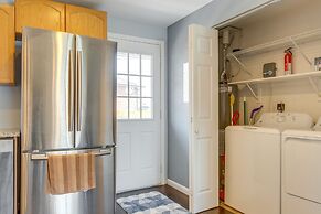 12 Mi to Denver: Golden Vacation Rental!