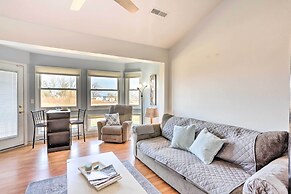 Quaint Couple's Escape: Pool, Near Lake Erie!