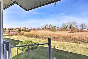 Quaint Couple's Escape: Pool, Near Lake Erie!