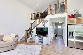 Red Lodge Retreat w/ Creek Access + Fire Pit!