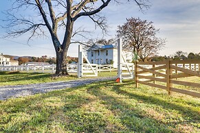 Quiet Farmhouse on 77 Acres Near Shenandoah River!